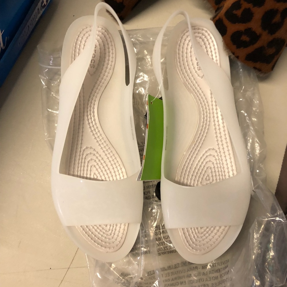 Crocs  sandals size 10 NWT